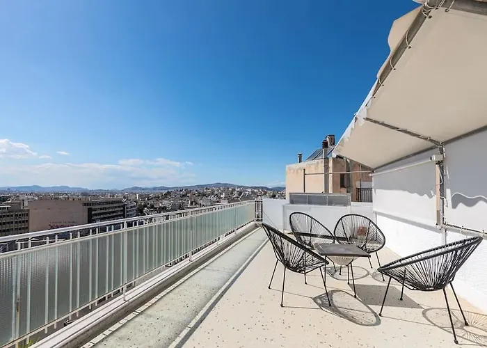 Penthouse Under Acropolis