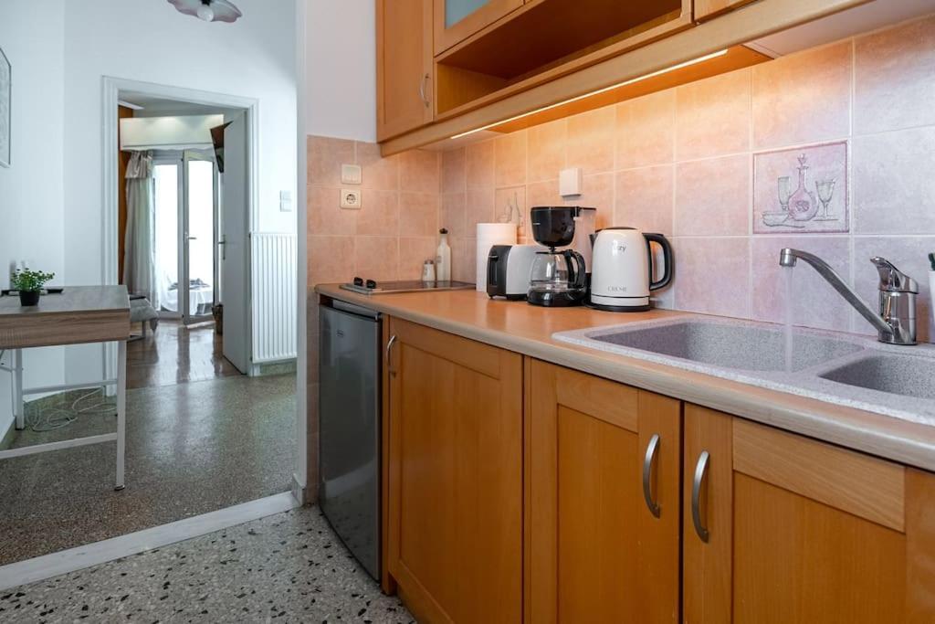Penthouse Under Acropolis Apartment *